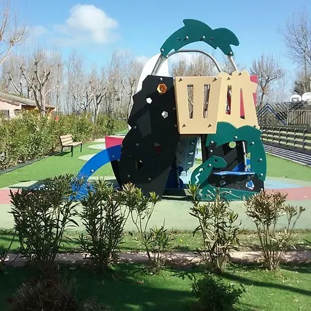 홀리데이파크 Les Sables Du Midi Sérignan