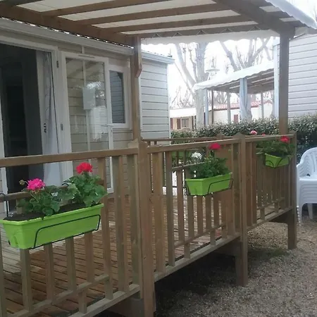 Les Sables Du Midi 홀리데이파크 4*